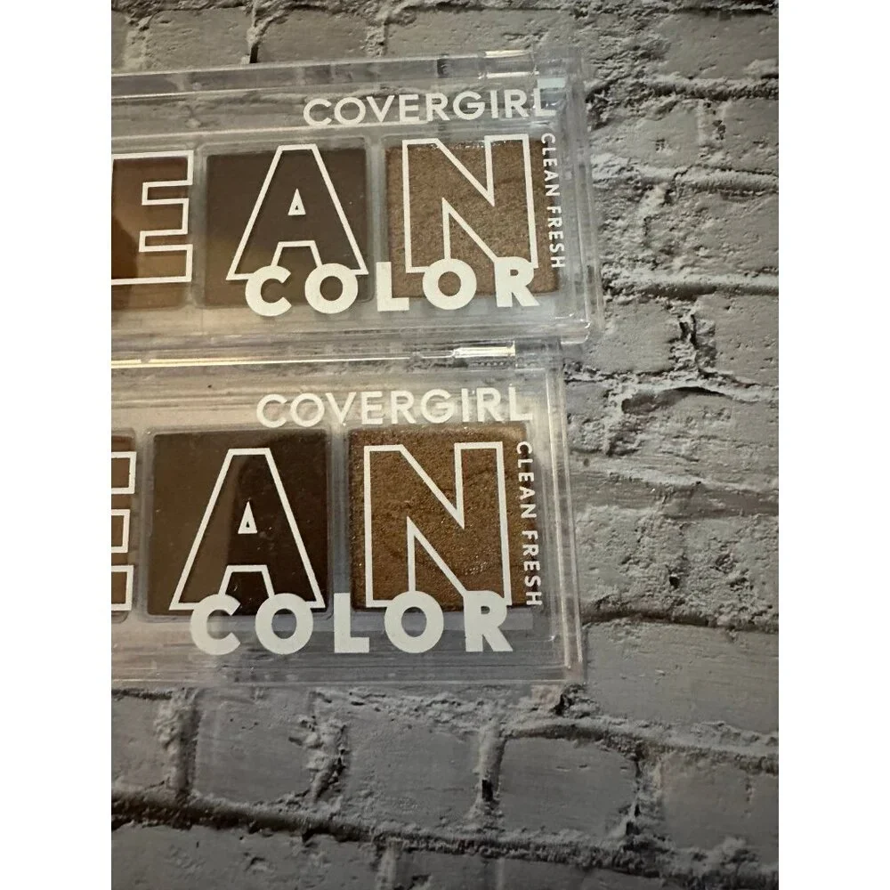 Covergirl Clean Color Eye Shadow‎ Quad - #262 - Golden Toffee - 2 included